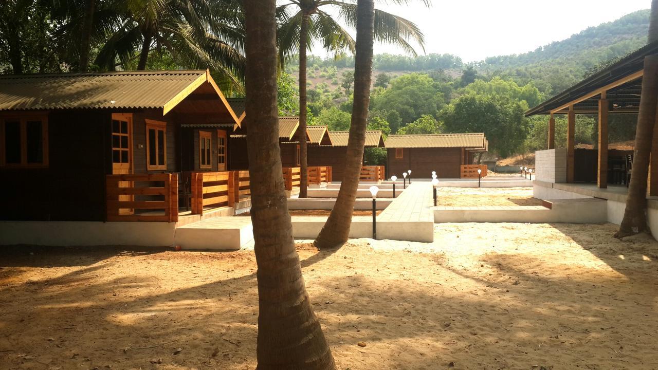 Kudle Ocean Front Resort ゴカルナ エクステリア 写真