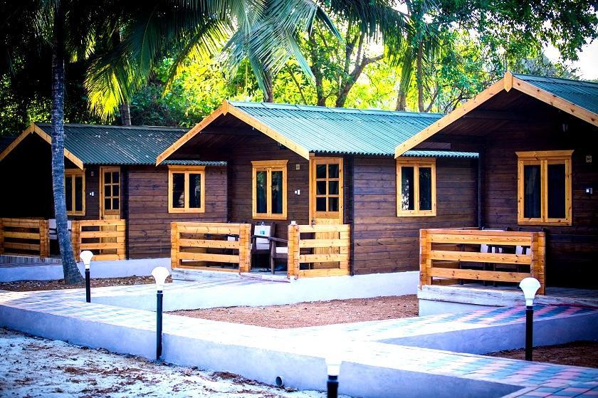 Kudle Ocean Front Resort ゴカルナ エクステリア 写真